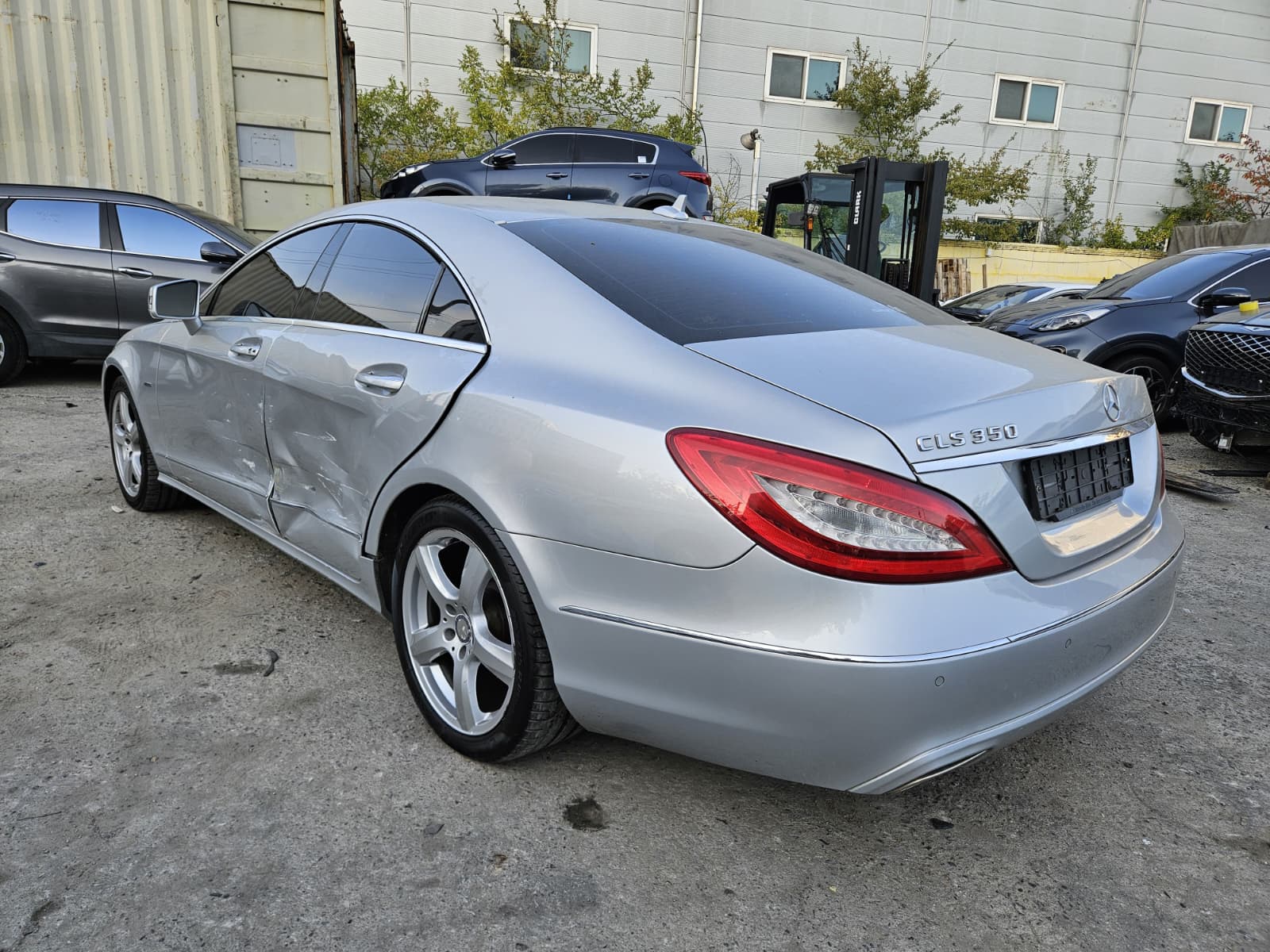 vehicle-thumb-image
